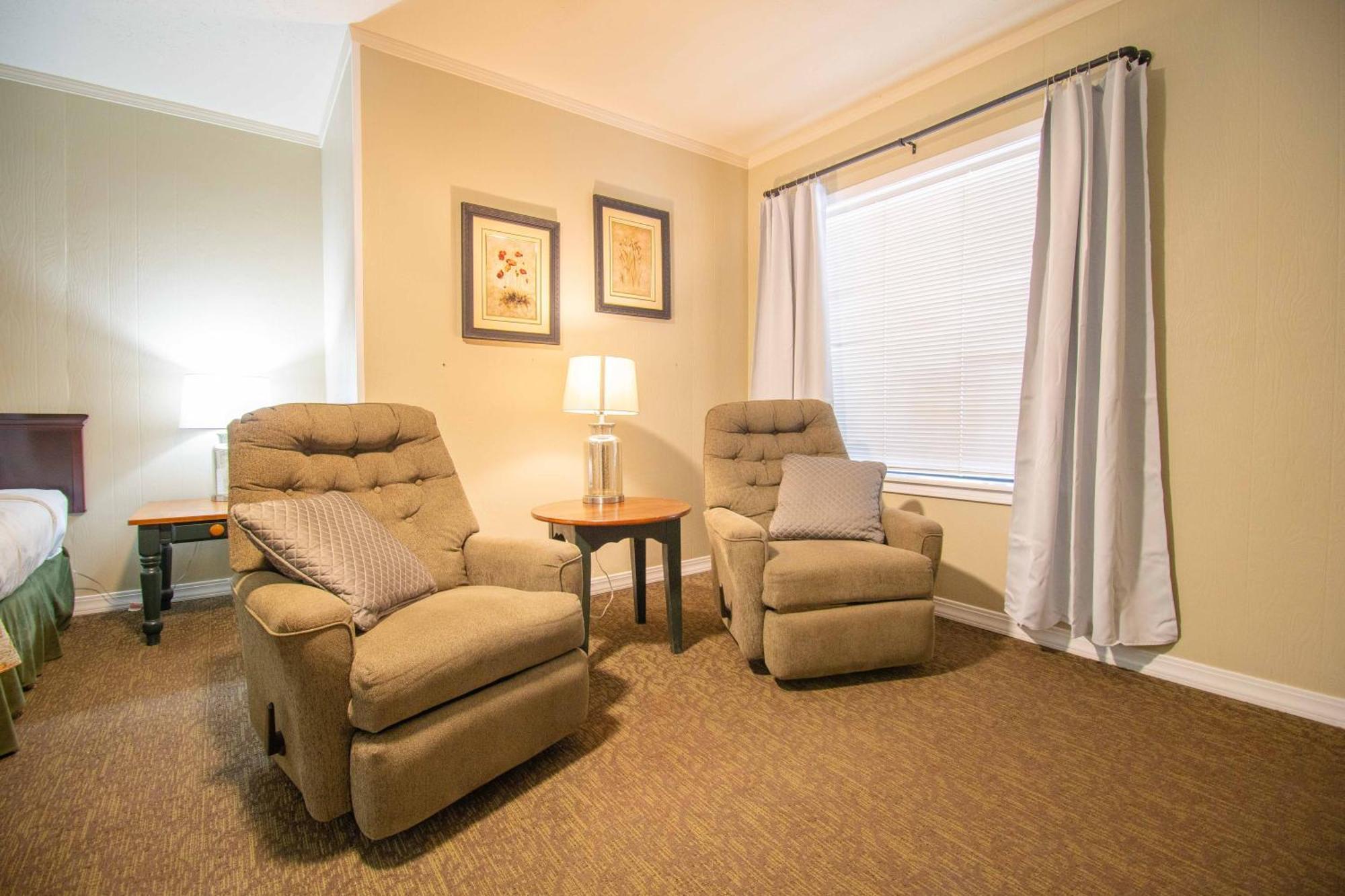 Carlton Marion Inn Yellville Ruang foto